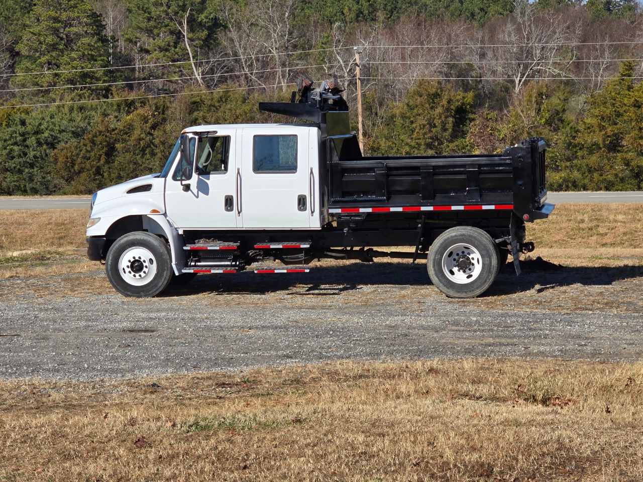 2009 INTERNATIONAL 4400 Dump